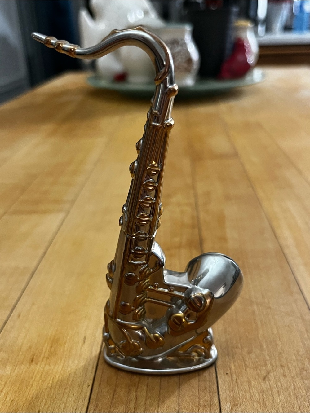 Vintage Miniature Saxophone Desk Clock Base Heavy Metal Collectible Figurine